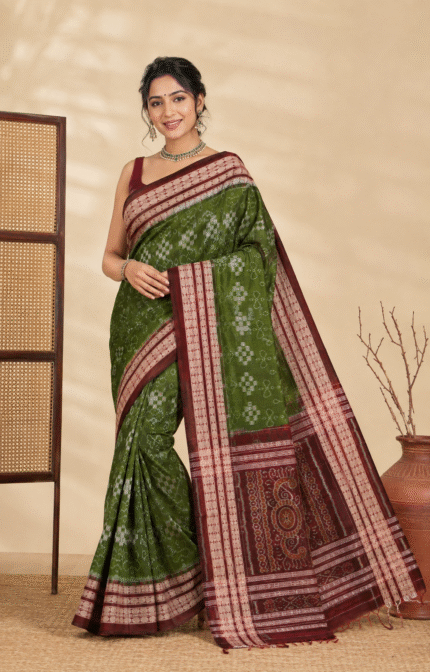 Sambalpuri Pata Silk Saree with Contrast Anchal & Blouse Piece